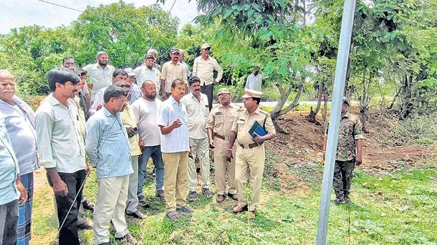 Solar: సోలార్‌ హ్యాంగ్‌ ఫెన్సింగ్‌ ఏర్పాటుకు చర్యలు
