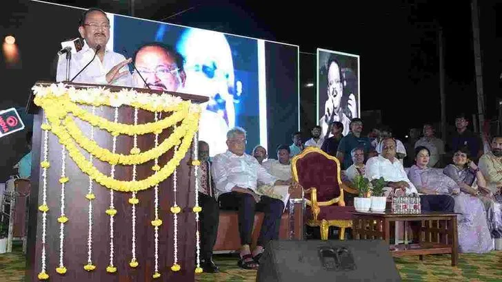 బాలసుబ్రహ్మణ్యానికి తెలుగు భాష, సంస్కృతులపై ఎనలేని అభిమానం: వెంకయ్యనాయుడు
