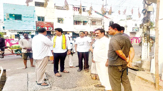 భక్తులకు ఇబ్బందులు లేకుండా చర్యలు 