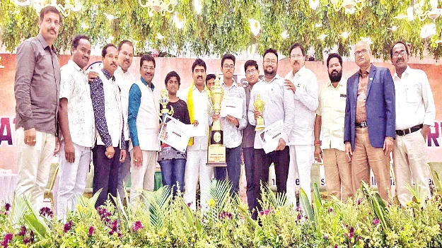 చదరంగం ఫిడే రేటింగ్‌ చాంపియన్‌గా ధ్రువేష్‌