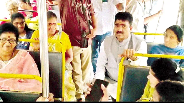స్త్రీశక్తి పథకంపై ఎమ్మెల్యే శంకర్‌ ఆరా