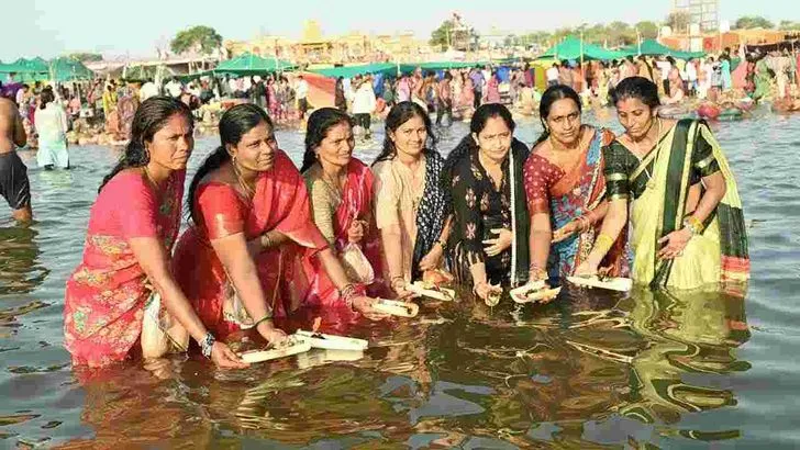 ముగిసిన సరస్వతి అంత్య పుష్కరాలు.. 
