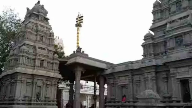 శివాలయంలో నగదు మాయం.. 15 రోజుల్లో ప్రభుత్వానికి నివేదిక: ఏసీ లలిత