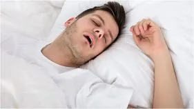 ఆరోగ్యానికి హానికరమైన అలవాట్లు ఇవే..