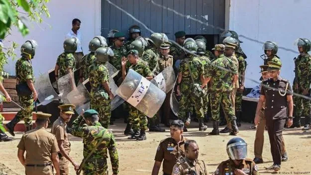 శ్రీలంక జైల్లో ఘర్షణలు.. 23 మంది ఖైదీల మృతి