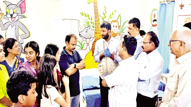 రెడ్‌క్రాస్‌ సేవలు అభినందనీయం