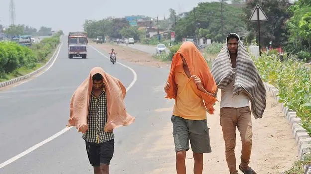 తెలుగు రాష్ట్రాల్లో మండుతున్న ఎండలు