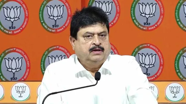 బడా బాబుల జోలికి వెళ్లని హైడ్రా: టీబీజేపీ చీఫ్
