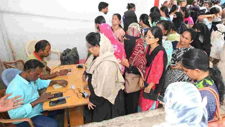 తల్లుల ఖాతాల్లో ‘తల్లికి వందనం’ నిధులు..
