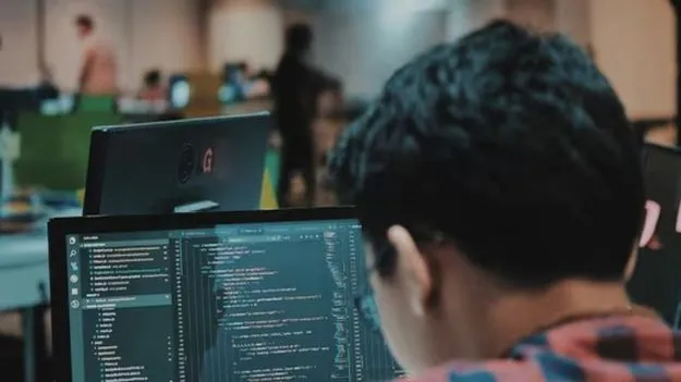 ఏఐ జమానాలో జాబ్ దొరకడమే ఎక్కువ.. జాబ్ వెతుకులాటలో యువకుడికి షాక్