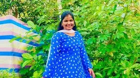 గల్ఫ్‌లో తెలుగు యువతి ఆత్మహత్య.. కుటుంబపోషణ కోసం వెళ్లి..