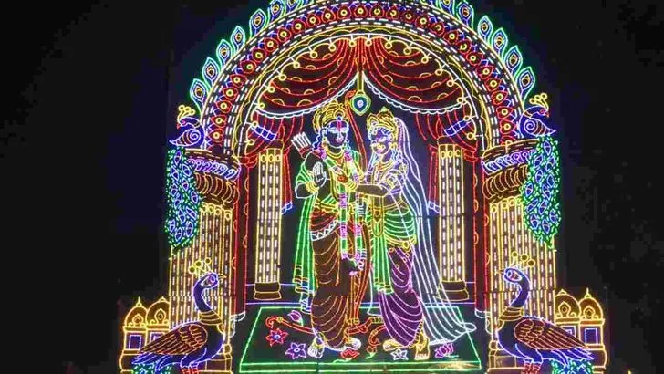 శ్రీరామనవమికి ముస్తాబైన ఆలయాలు 