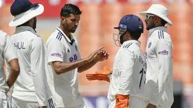 భారత్‌తో ఏకైక టెస్టు: టీ బ్రేక్.. ఫాలోఆన్‌లో అఫ్గాన్ స్కోర్ 98/5