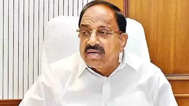 నీటి లభ్యతకు అనుగుణంగా పంటలు ఎంపిక చేసుకోవాలి.. రైతులకు మంత్రి తుమ్మల సూచన