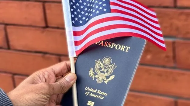 ట్రంప్ ప్రభుత్వం దూకుడు.. పౌరసత్వాల రద్దుకు రంగం సిద్ధం!