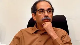 ఉద్ధవ్ సేన పార్టీ ఎంపీలకు విప్ జారీ