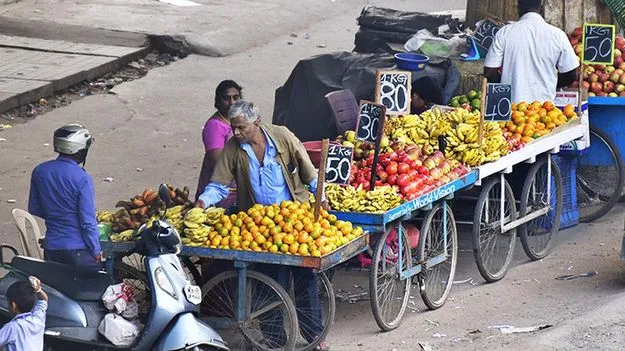 ఏపీలో 51 పట్టణాలకు స్ట్రీట్ వెండింగ్ ప్లాన్‌లకు ఆమోదం
