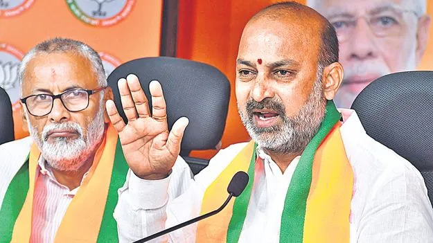 అక్రమ మైనింగ్‌పై విచారణకు నిర్దిష్ట గడువు విధించాలి  