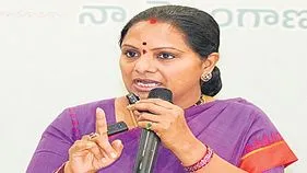 కవిత ‘టీఆర్‌ఎస్’ను ఆపేదెలా?