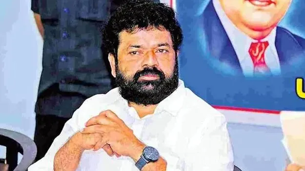 నందిగం సురేశ్‌కు నోటీసులివ్వండి