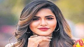 మే నెలలో కోటిన్నర ఇస్తా!