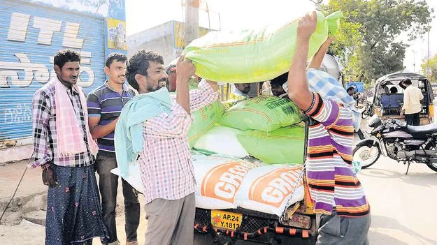 అయిననూ కష్టమే..!