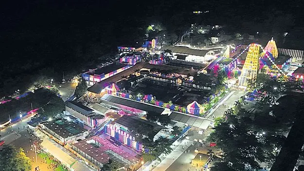 సింహగిరికి ఉత్సవ శోభ