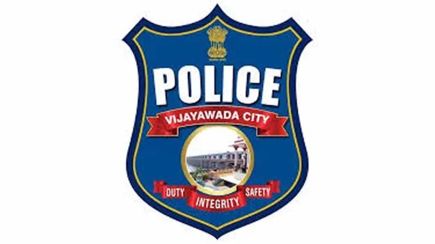 అర్ధరాత్రి యువకుల హల్‌చల్.. పోలీసుల కేసు నమోదు