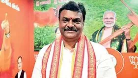 తమిళ జాలర్లను కట్టడి చేయాలి