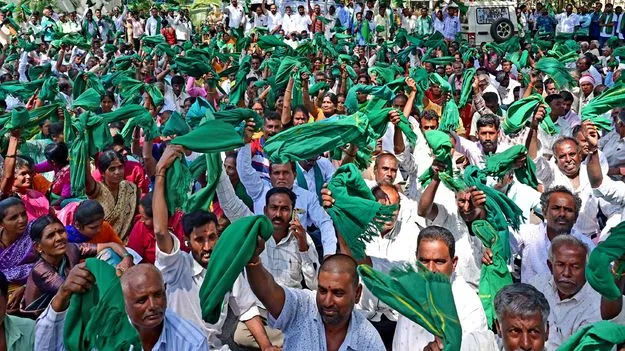 మరో ‘క్విట్‌ ఇండియా’!