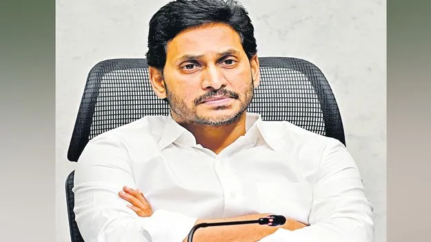 రూ.కోటి పరిహారం ఇవ్వాలి
