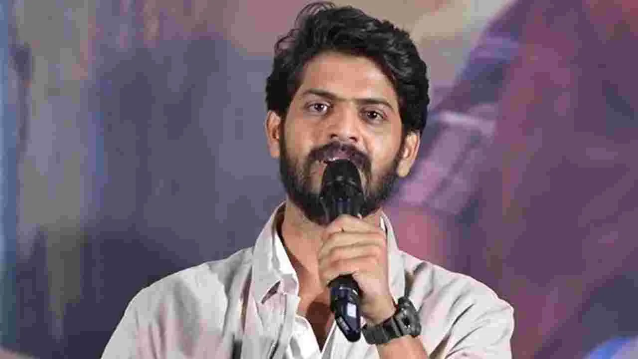 ముదిరిన డెలివరీ బాయ్ వివాదం.. అఖిల్ రాజ్ కారు ధ్వంసం..