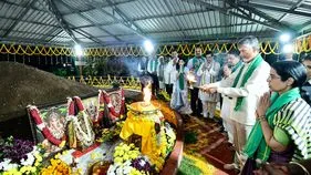 అమరావతిలో అంబరాన్నంటిన సంబరం