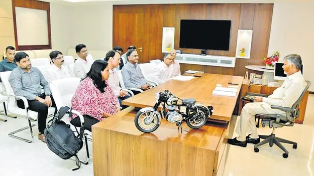 బుల్లెట్‌ వేగంతో ఎన్‌ఫీల్డ్‌ ప్రాజెక్టు!
