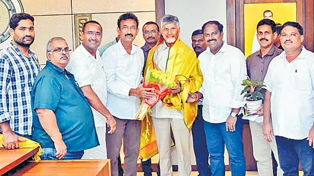10,715 మందికి ఓపీఎస్‌