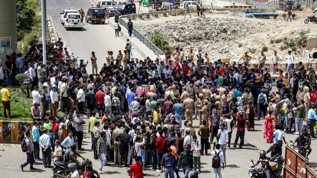 కార్మికుల ధర్మాగ్రహం