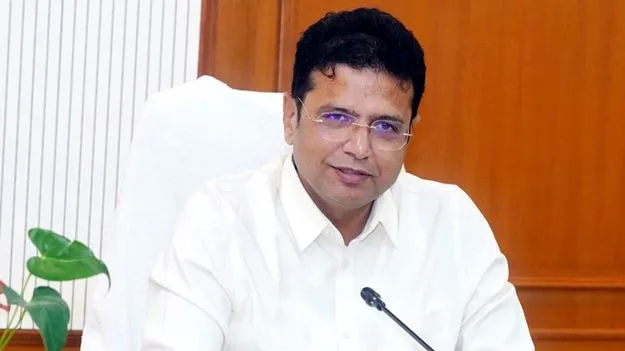 లెజిస్లేచరీ నమూనాలో ఇస్తేనే పిటిషన్లను స్వీకరిస్తాం: శ్రీధర్‌బాబు