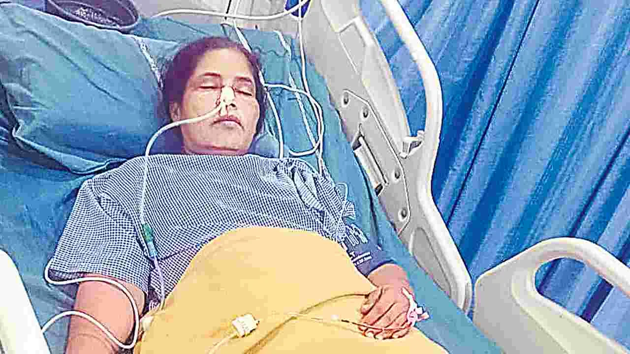 ‘సర్‌’ పని ఒత్తిడితో బీఎల్‌వో ఆత్మహత్యాయత్నం