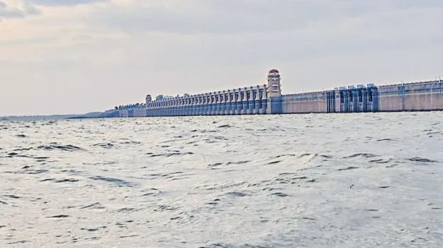 ఆలమట్టికి వరద