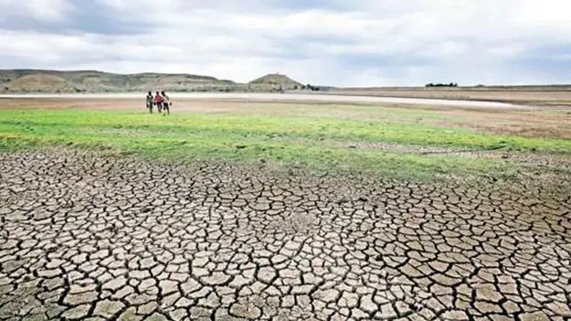 వాయుగుండం వచ్చినా..  భారీ వర్షాల్లేవు