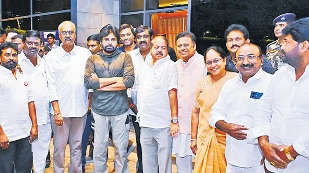 నేడు ఢిల్లీలో ‘సేన ప్రస్థానం’ సమావేశం