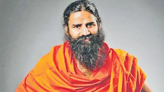 యోగాంధ్రకు ముఖ్య అతిథిగా రాందేవ్‌ 