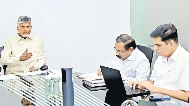 పంట నష్టంపై రెండు రోజుల్లో నివేదిక 