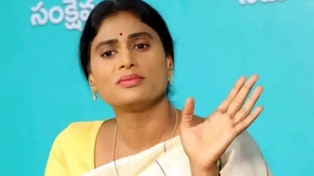 మోదీ ఫిడేల్‌ చక్రవర్తి: షర్మిల