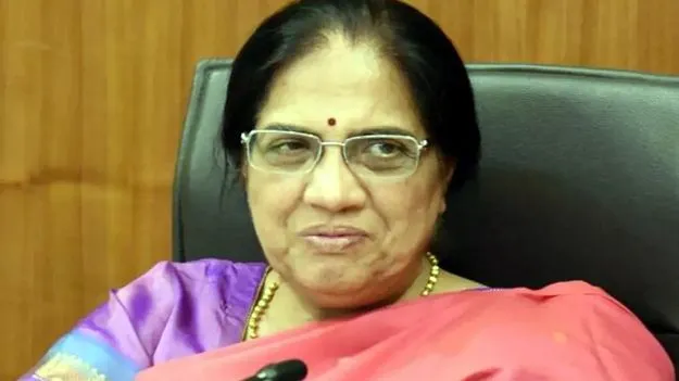 కొత్త ఎస్‌ఈసీపై ఆచితూచి..!