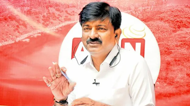 అమరావతిని వ్యతిరేకిస్తే 15  కోట్లు