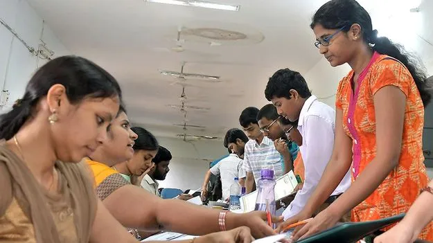 ఇంజనీరింగ్‌ సీట్లు 1,84,970