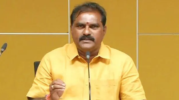 తుగ్లక్‌ ఆలోచనలకు పెట్టింది పేరు జగన్‌