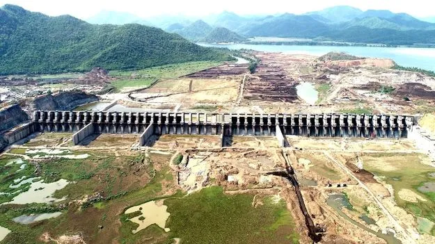 పోలవరానికి 1301 కోట్లు