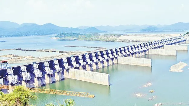 పోలవరం నిర్వాసితులకు మరో 600 కోట్లు 